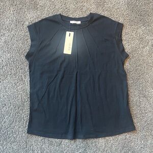 BRAND NEW Women’s Sunburst Cap Sleeve Top